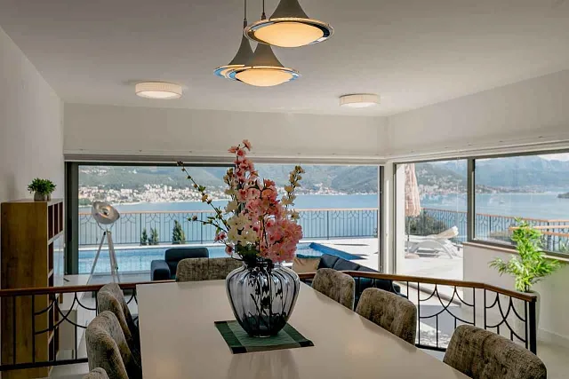 For sale luxury villa in Herceg Novi with a panoramic sea view  